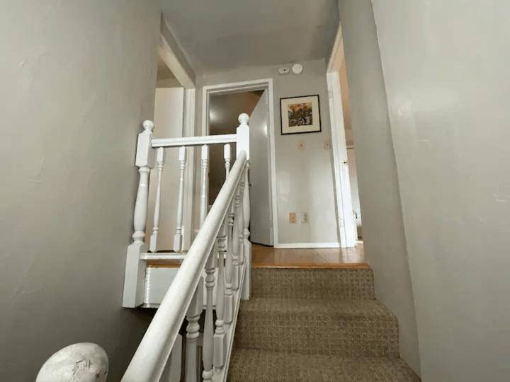 Cozy 3 & 4 Bed 2 Blocks To Hospitals & Lambeau *