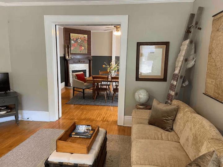 Appartement Cozy 3 & 4 Bed 2 Blocks To Hospitals & Lambeau Green Bay